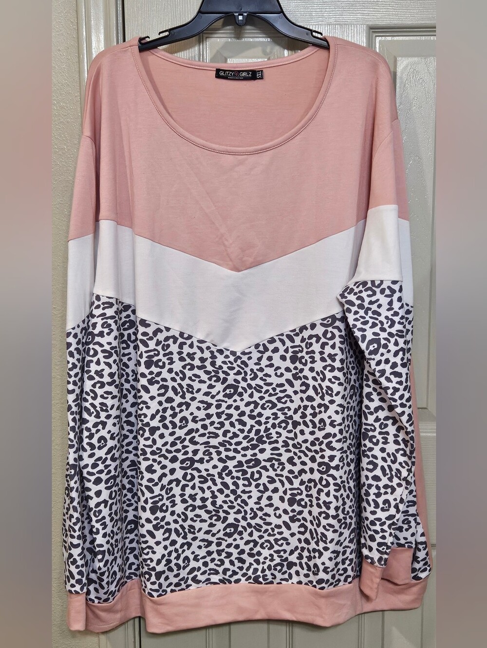 GLITZY Girlz Blush Chevron Leopard Pullover Sweatshirt